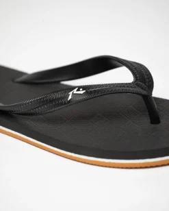 Cut Loose Thong | Rusty Store