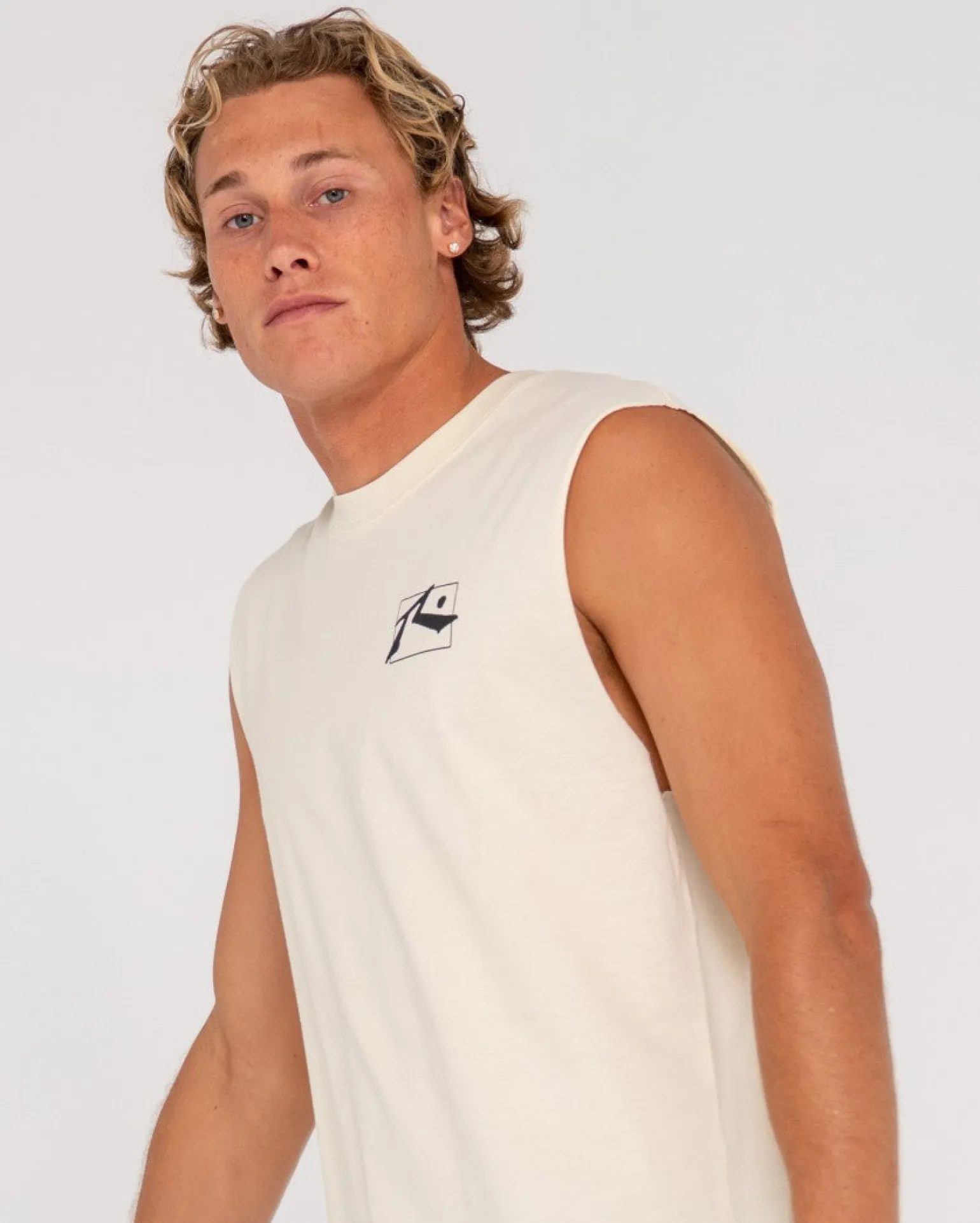 Dye Bath Graphic Muscle | Rusty Hot