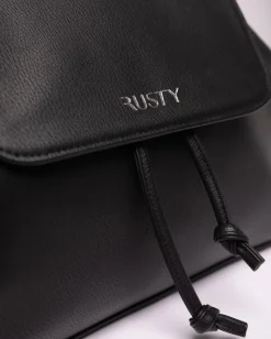 Essence Bucket Bag | Rusty Cheap