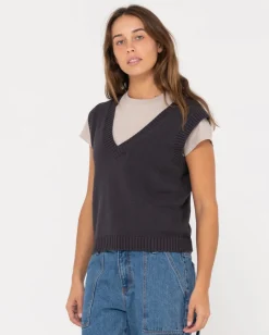 Nero Sleeveless Vee Neck Knit Vest | Rusty Hot
