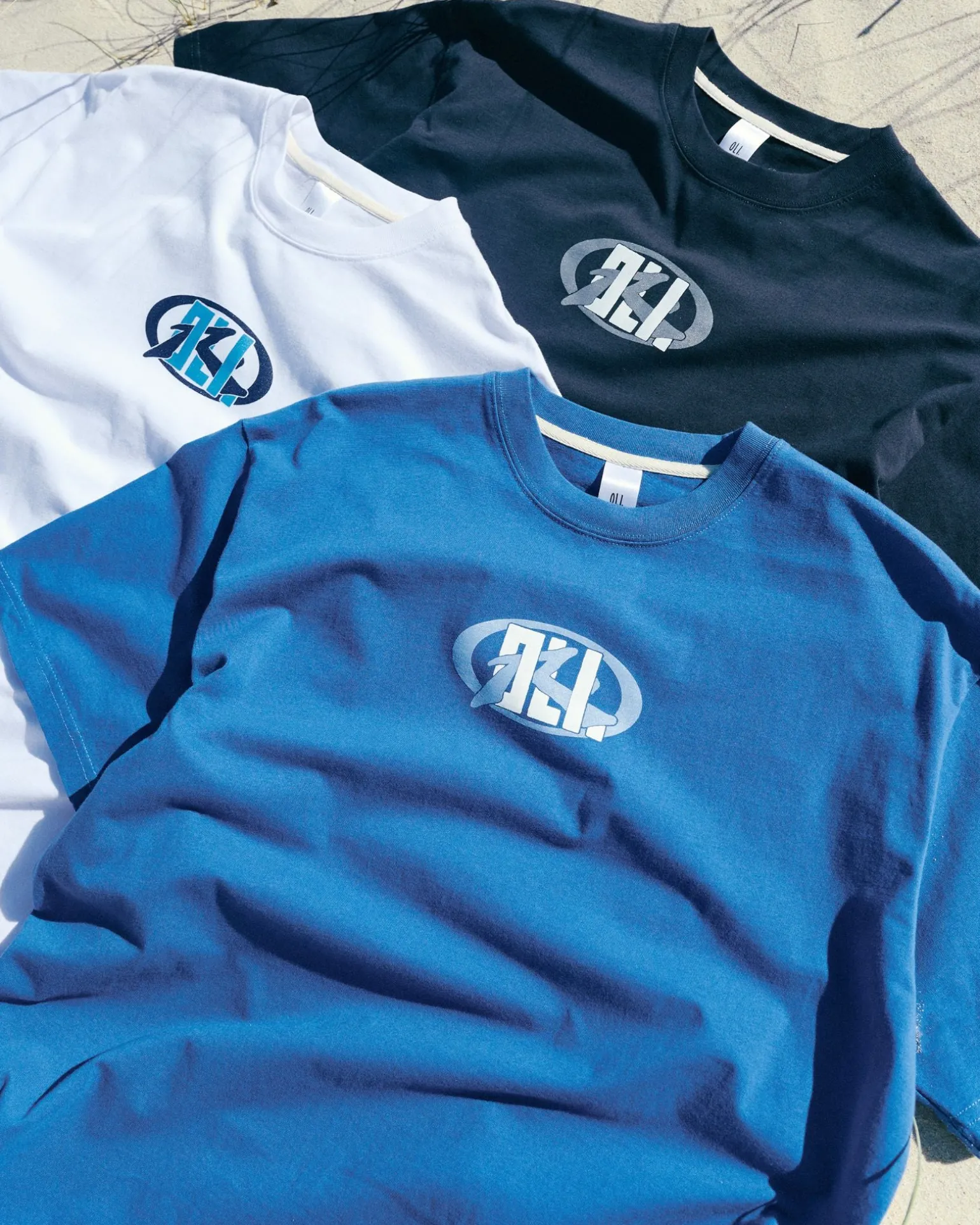 Oli X Badge Tee | Rusty Best Sale