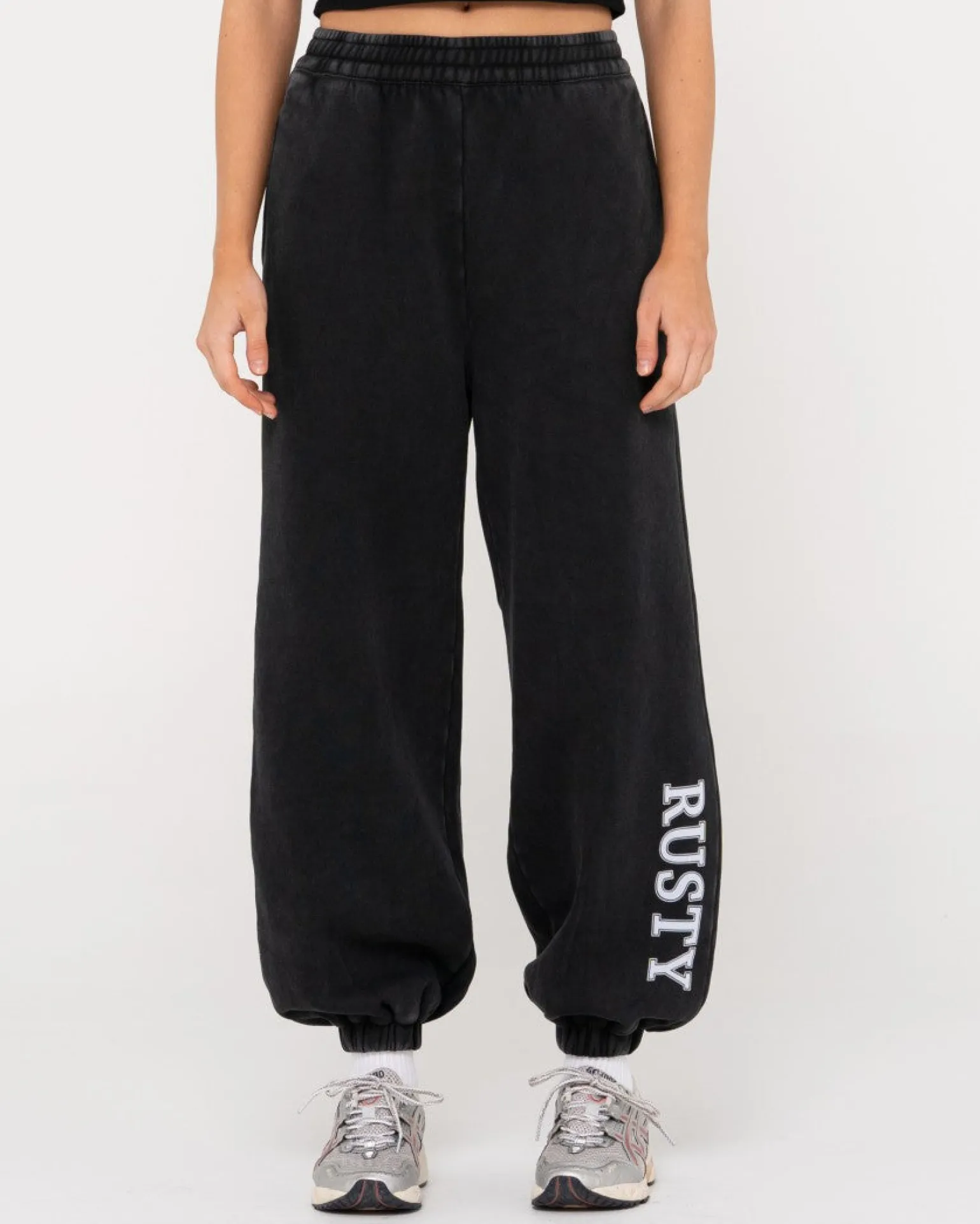 High Waisted Oversize Trackpant | Rusty Best