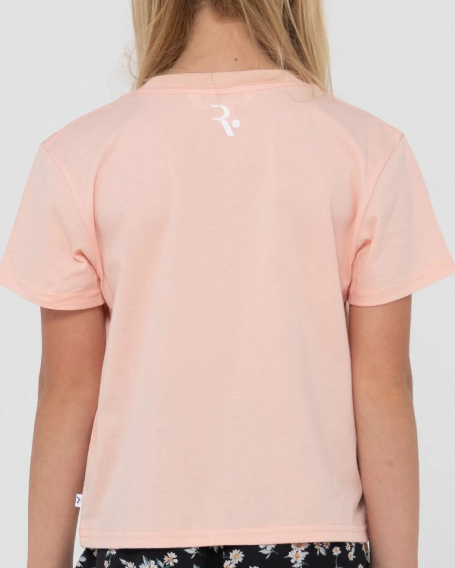 Signature Graphic Relaxed Tee Girls | Rusty Fashion