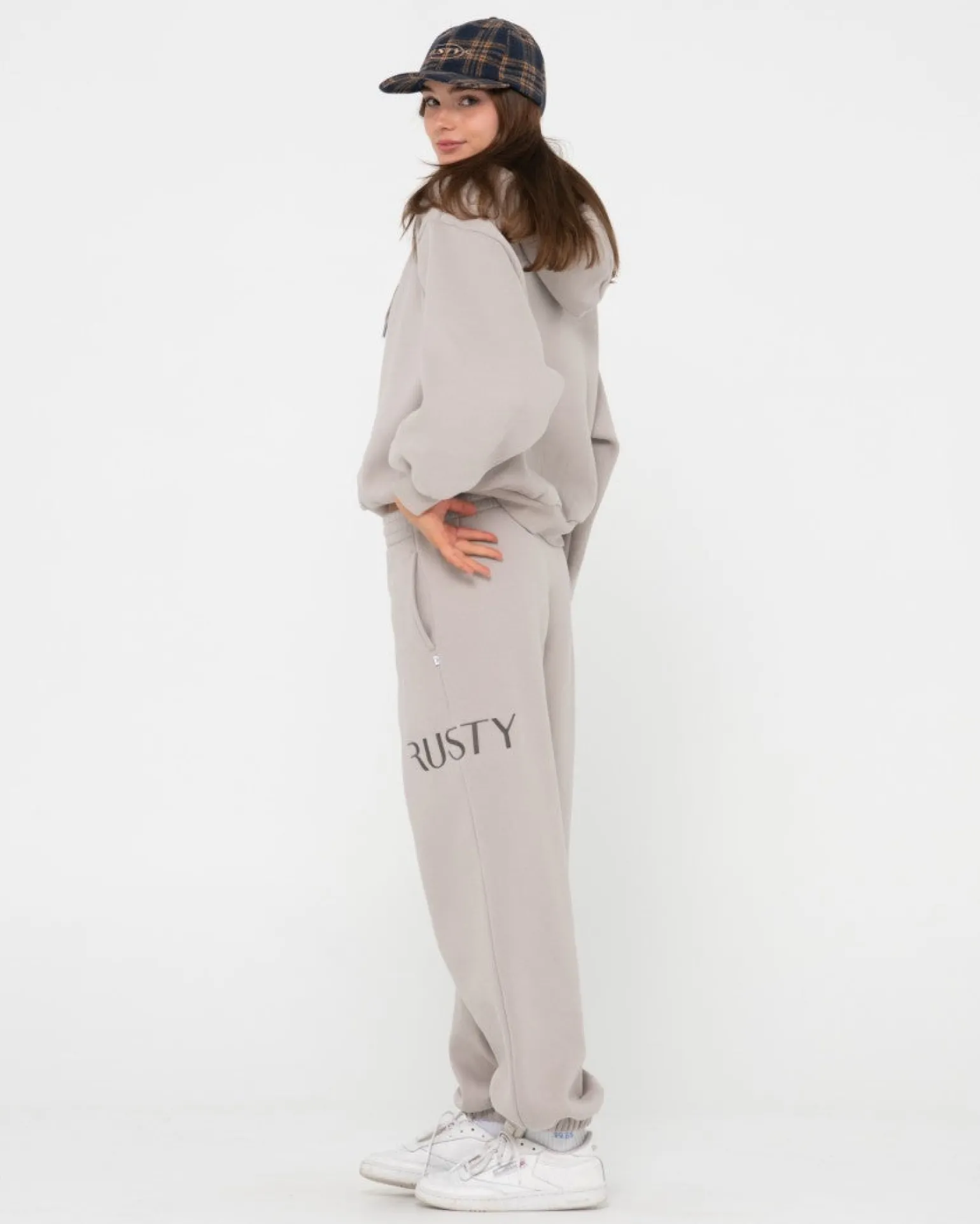 Signature Oversize Trackpant | Rusty Cheap