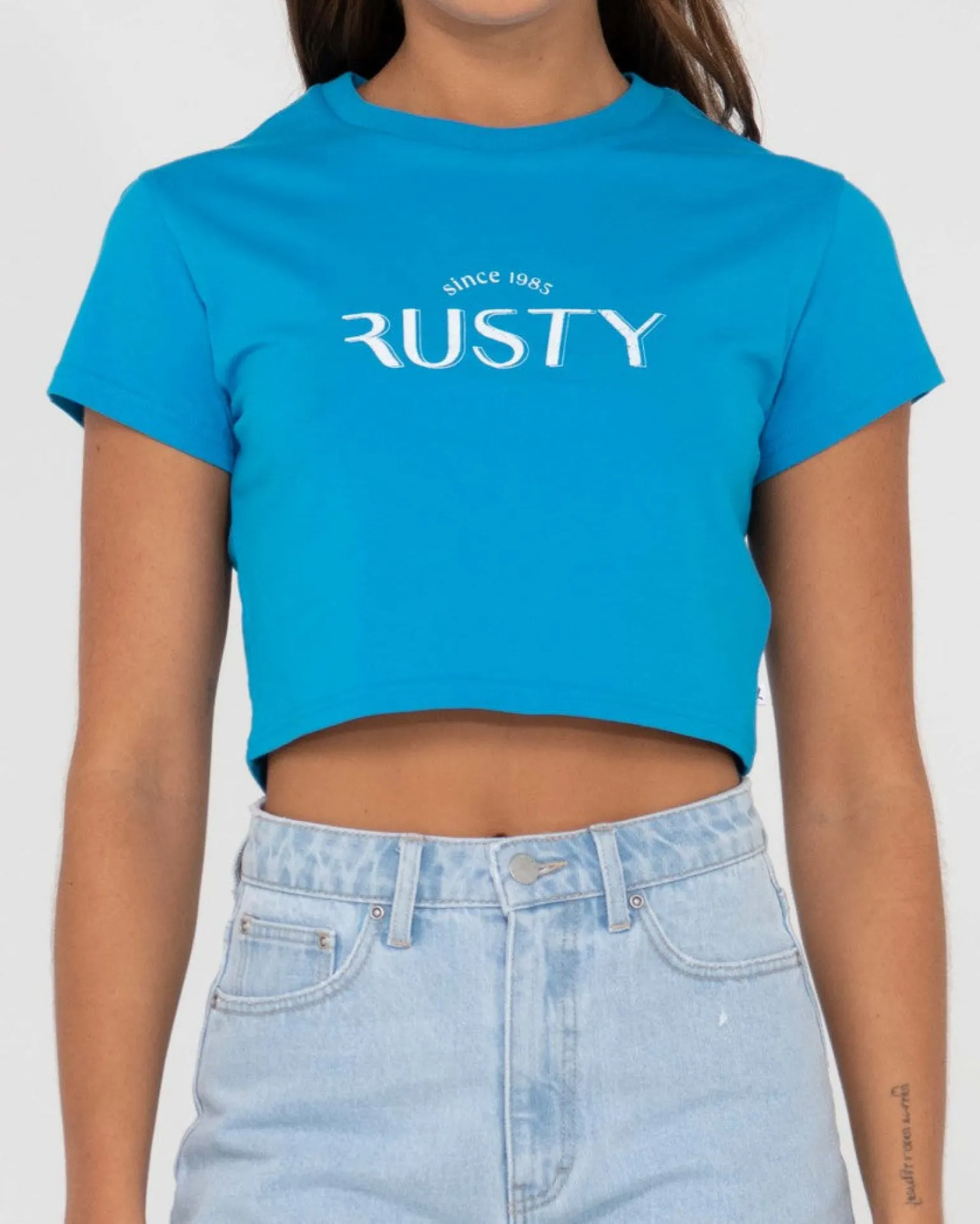 1985 Short Sleeve Graphic Baby Tee | Rusty Best