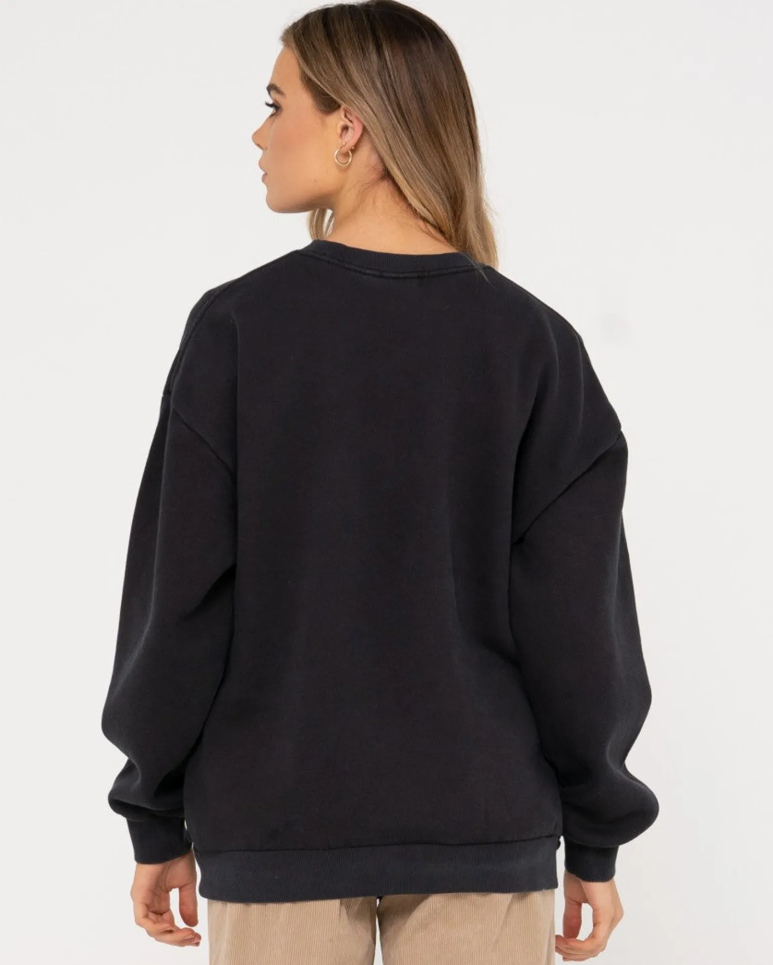 Wanderlust Oversize Graphic Crew Fleece | Rusty Outlet